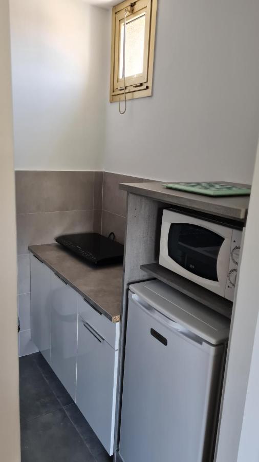 2P Entierement Climatise I Bien Insonorise I Wifi I A 300 M De La Mer I Restaurants Commerces Et Transports A 5Mn A Pied I Ideal 2 Personnes I Possibilite 4 Avec Canape Lit De Qualite I Tres Belle Douche Cagnes-sur-Mer Eksteriør bilde